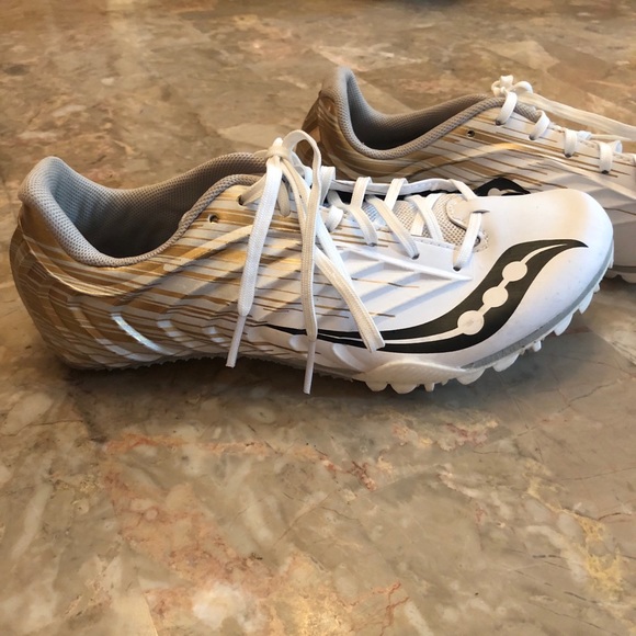 Saucony Women’s Track Spikes - Picture 3 of 5